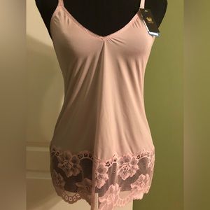 Wacoal Light and Lacy Cami XL